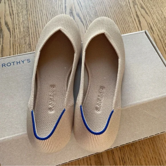 The Flat Rothy’s - Size 9 - Picture 8 of 16